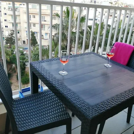 Seabreeze Apartment St. Paul's Bay Exterior foto