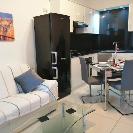 Seabreeze Apartment St. Paul's Bay Exterior foto